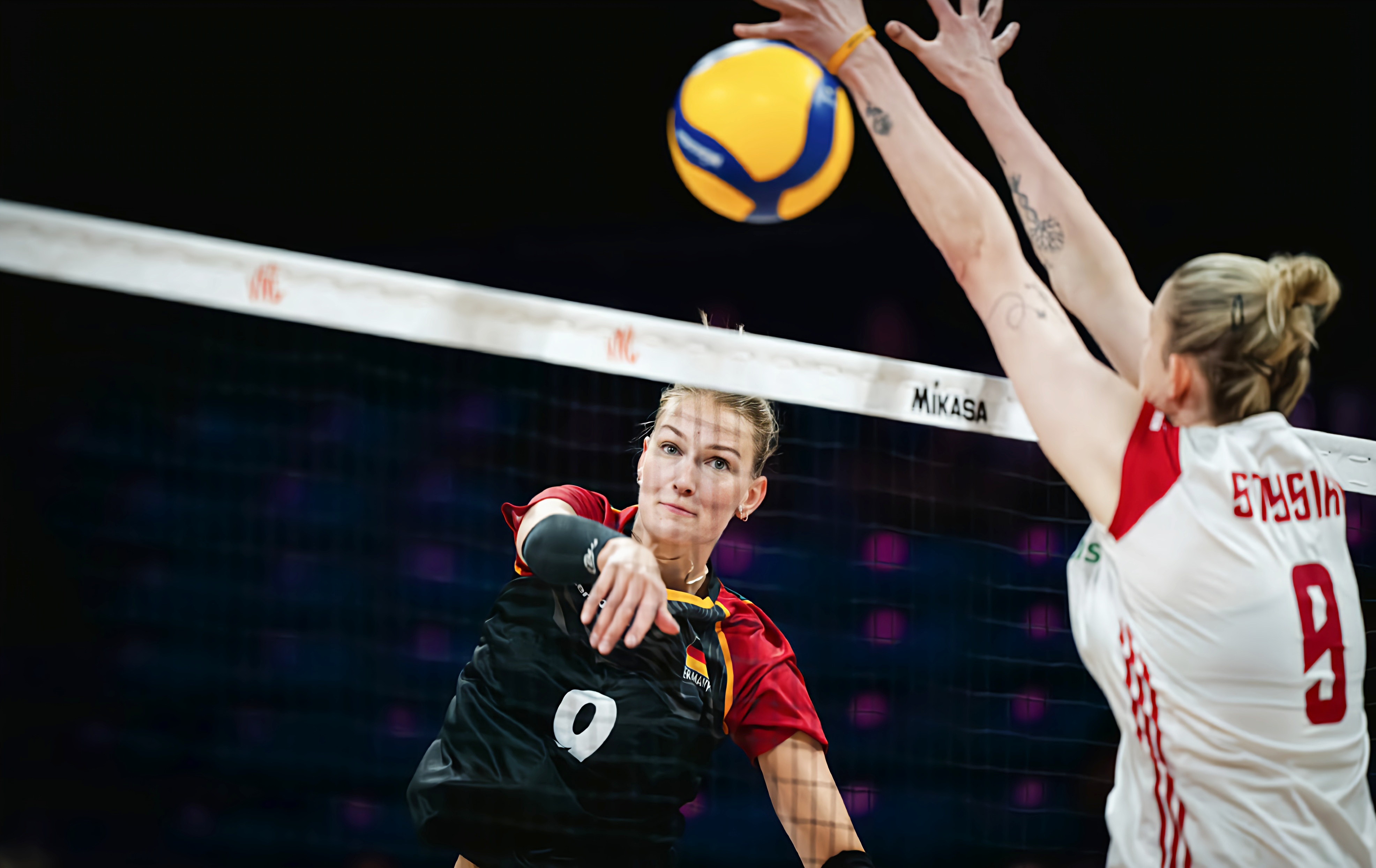 开云体育app-波兰队在激烈比赛中坚持到最后取胜