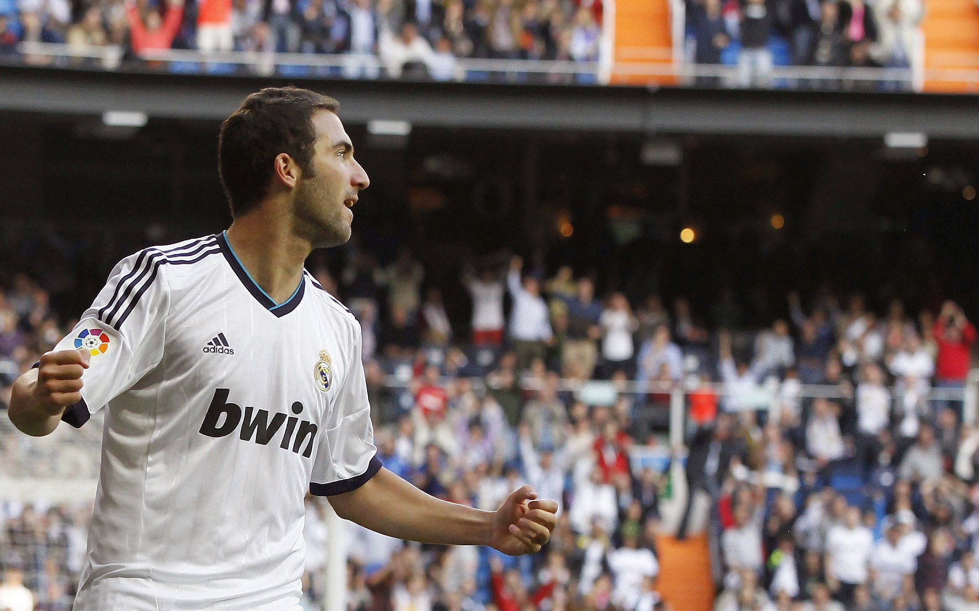 赖斯爆发破僵局,乌拉圭决胜时刻带走罗马